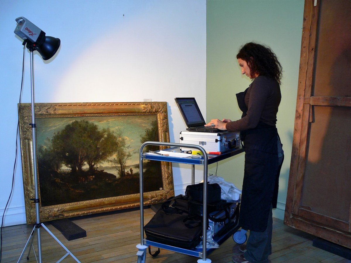 Constat d'état avant restauration sur un paysage de Camille Corot, Musée des Beaux-Arts de Nîmes
