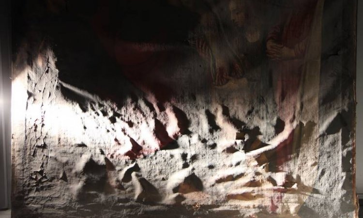Causes de dégradations de tableau à Avignon