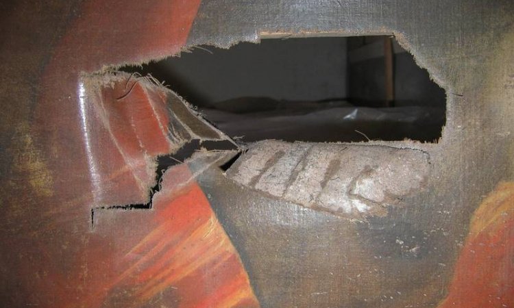 Causes de dégradations de tableau à Avignon
