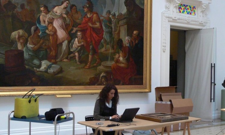 Conservation de tableaux à Avignon